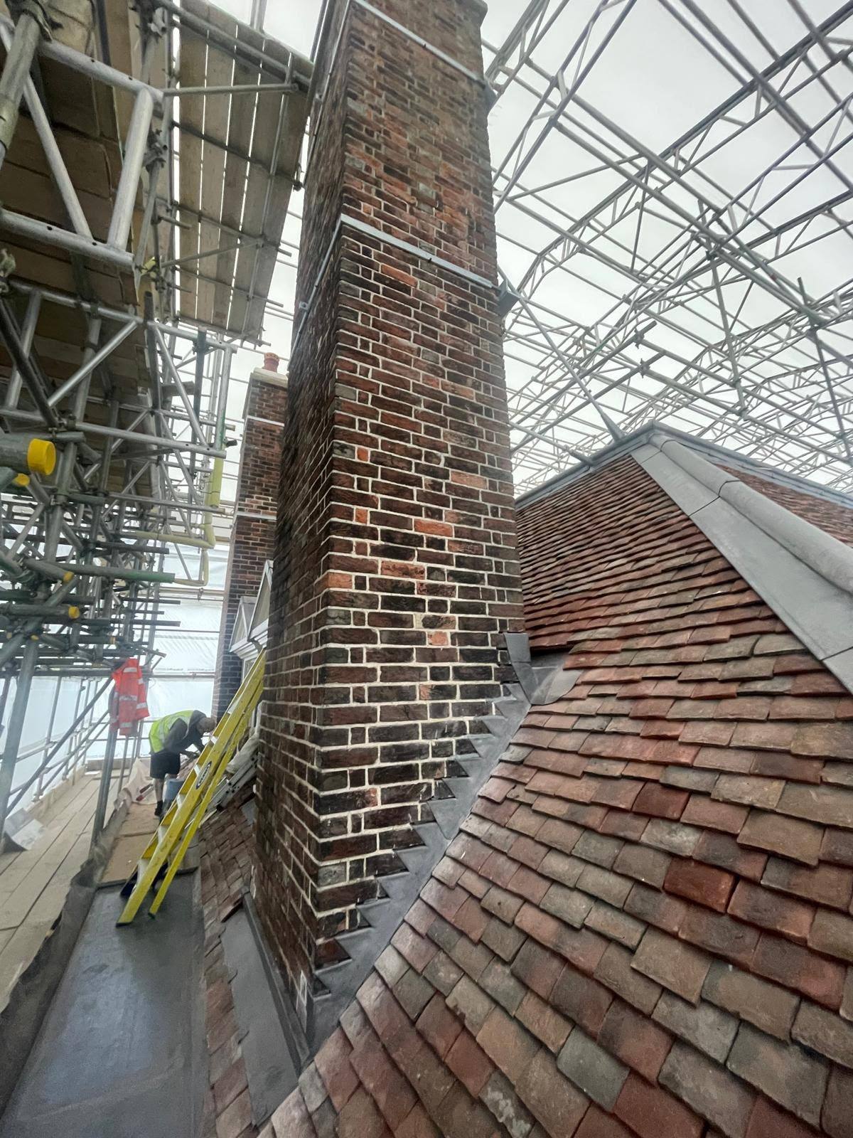 External movement joint between brickwork panels prepared for expansion joint sealant